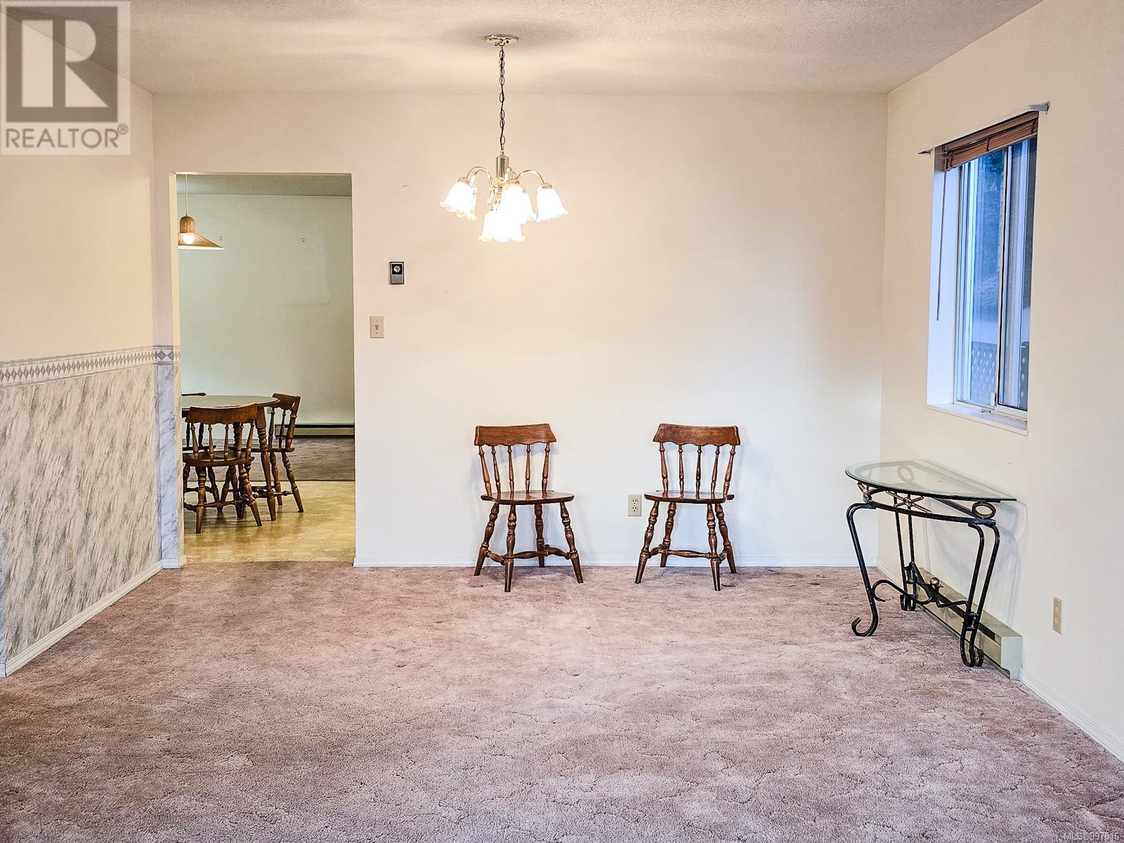 Property at 4370 Glencraig Dr image 4