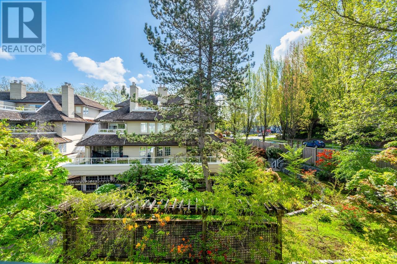 3985 Creekside Place, Burnaby, British Columbia  V5G 4P8 - Photo 32 - R2998932