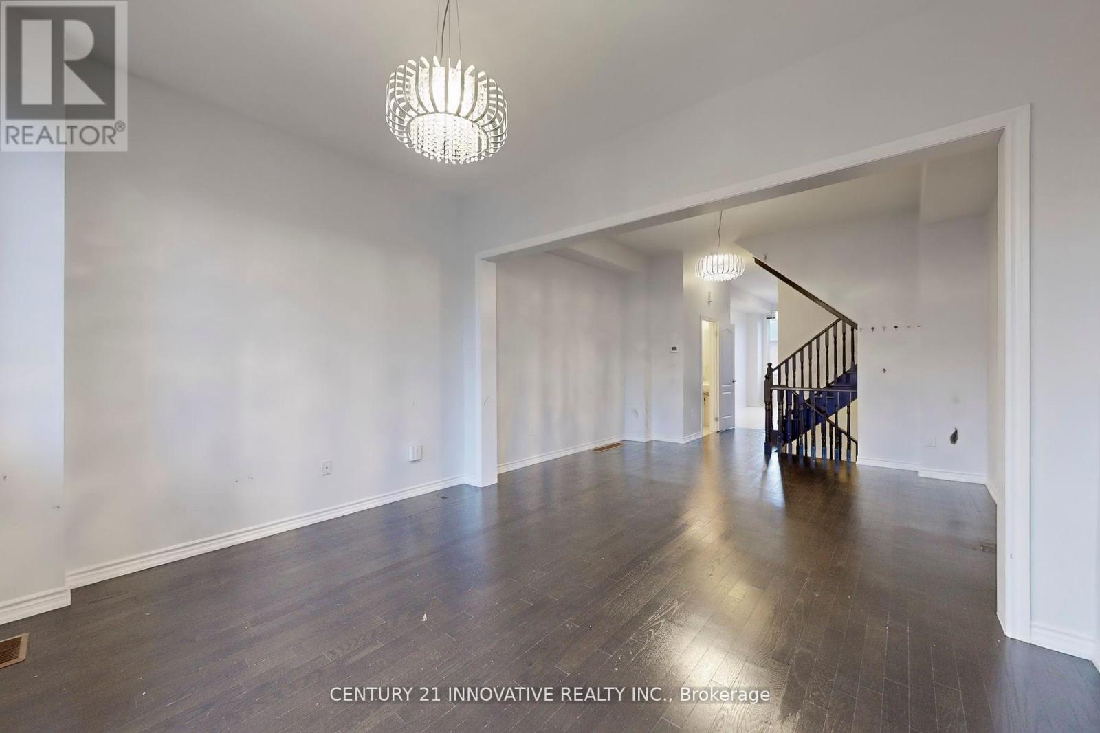 10 Hyderabad Lane, Markham, Ontario  L4E 0T8 - Photo 15 - N12128592