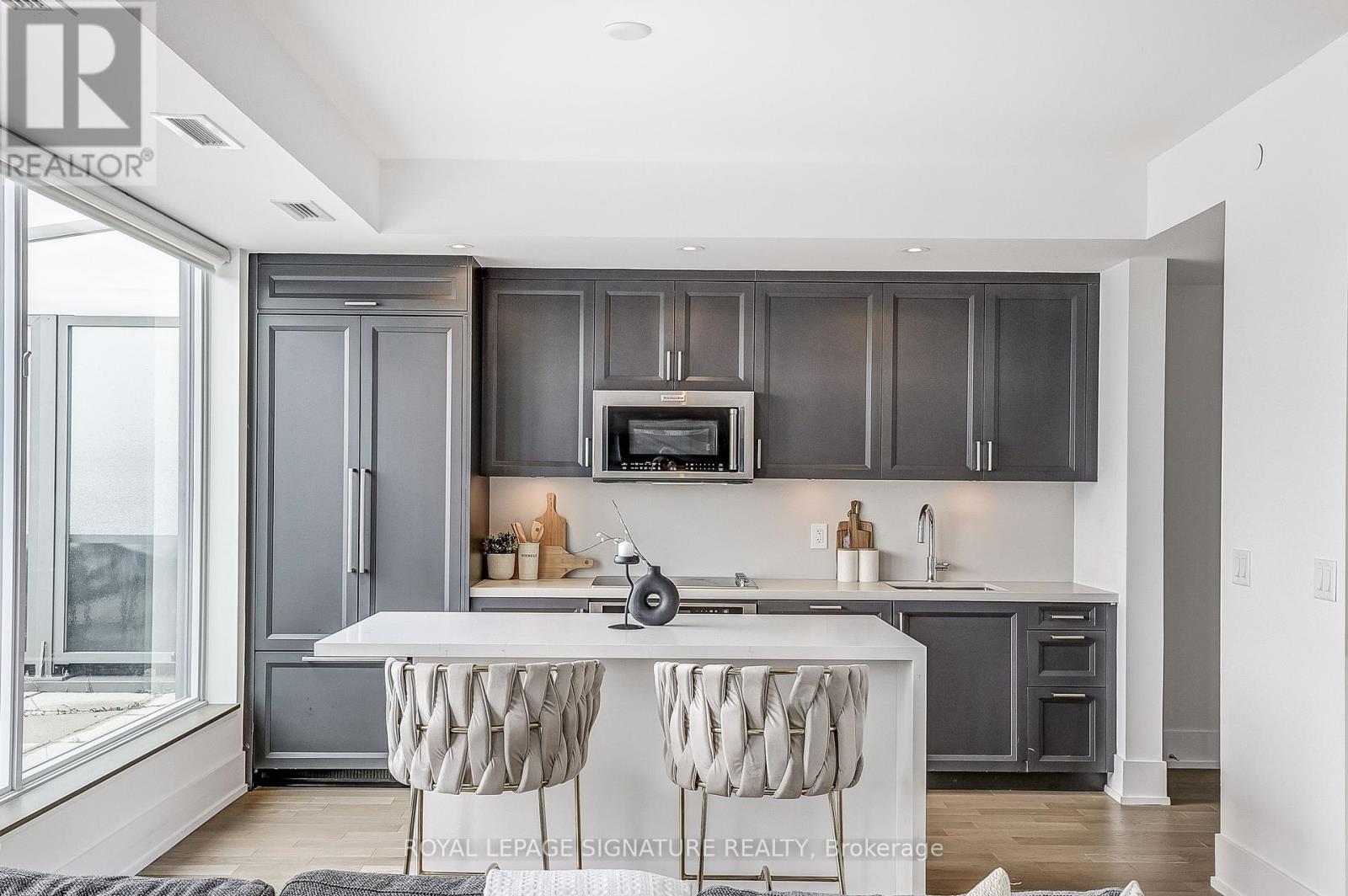 853 - 25 Adra Grado Way, Toronto (Bayview Village), Ontario  M2J 0H6 - Photo 6 - C12128361