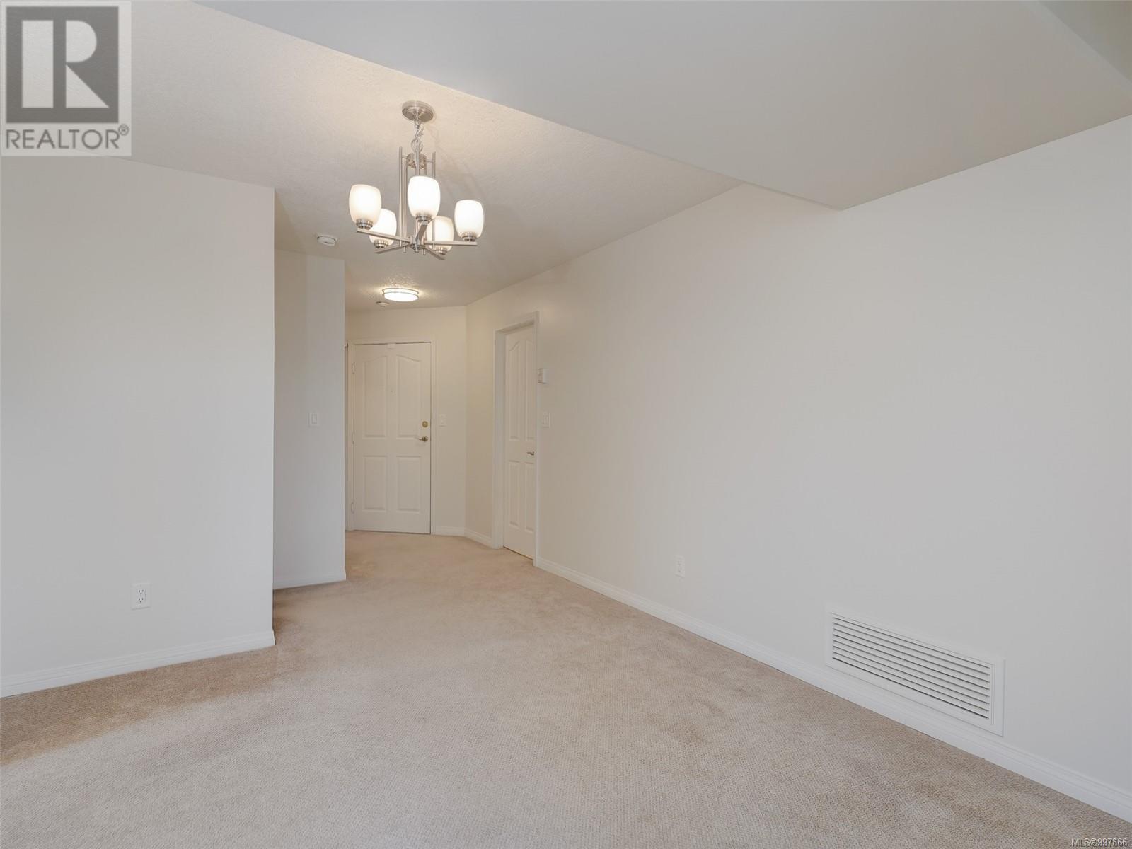 301 3157 Tillicum Rd, Saanich, British Columbia  V9A 2B4 - Photo 6 - 997866