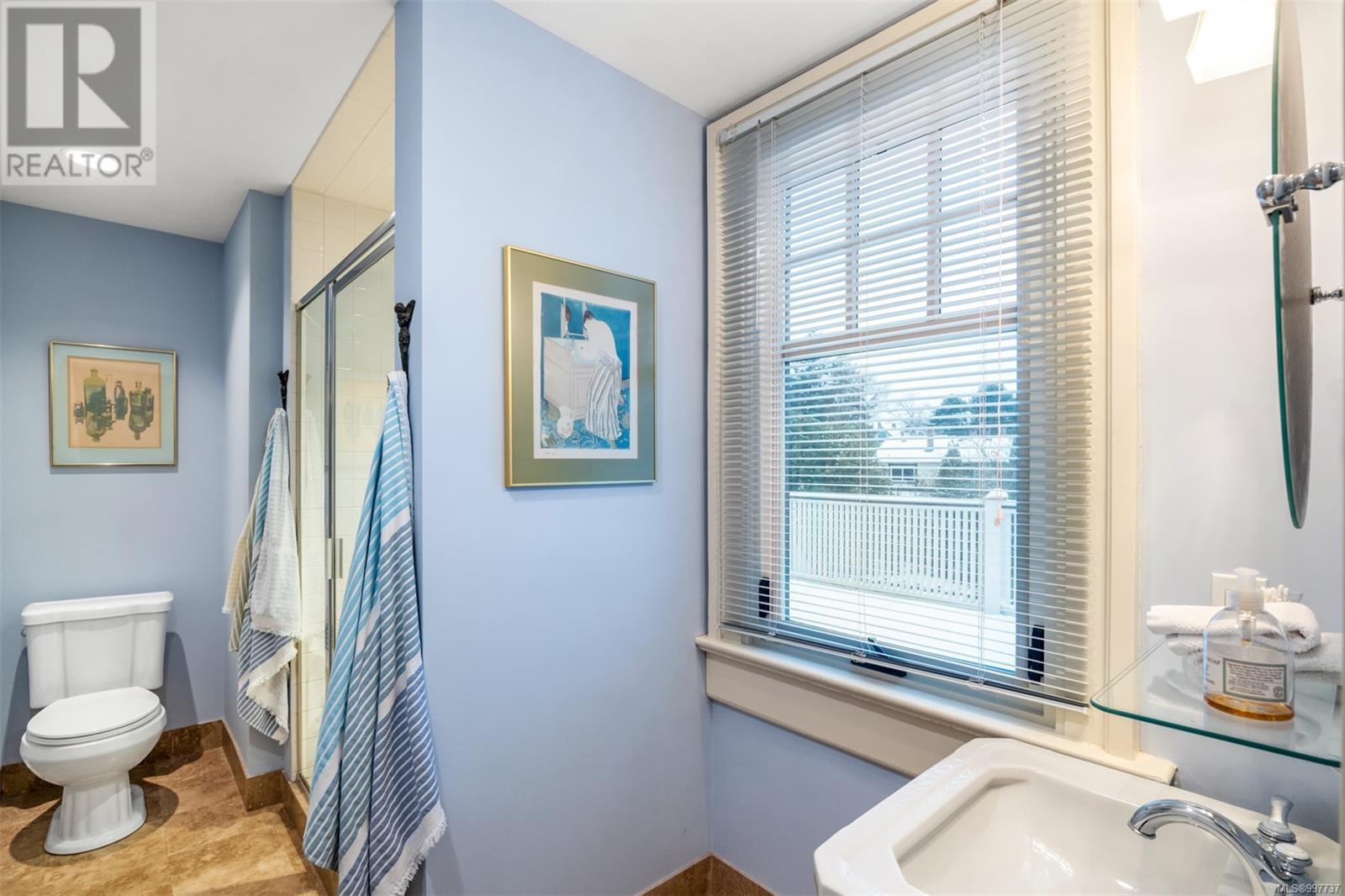 1030 St. Charles St, Victoria, British Columbia  V8S 3P6 - Photo 33 - 997737
