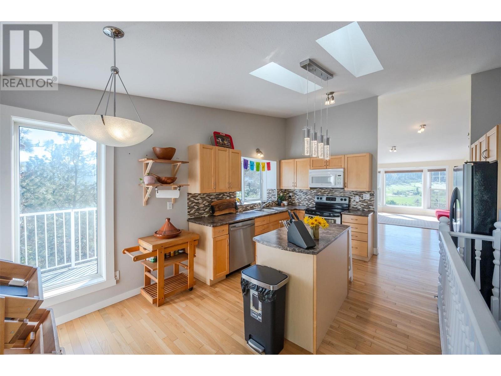 Property at 12563 Taylor Place image 4