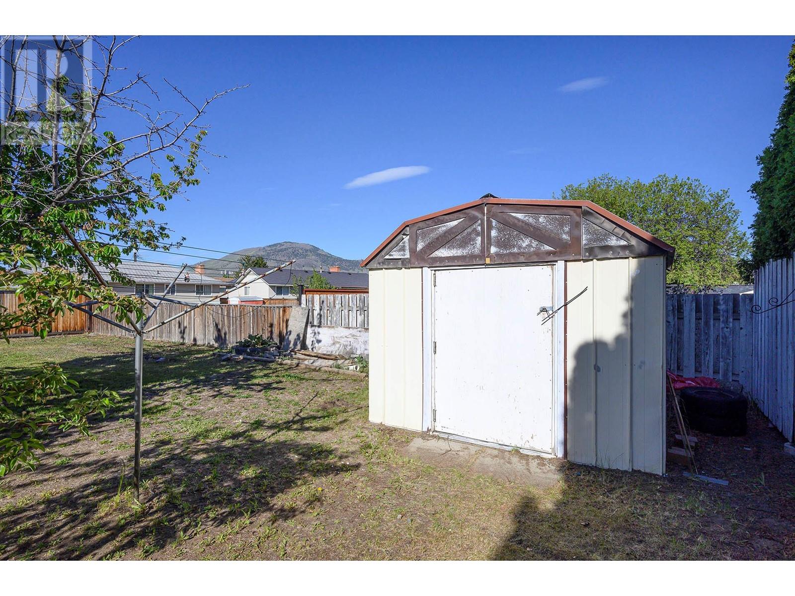 740 10 Street, Kamloops, British Columbia  V2B 2Z7 - Photo 38 - 10346504