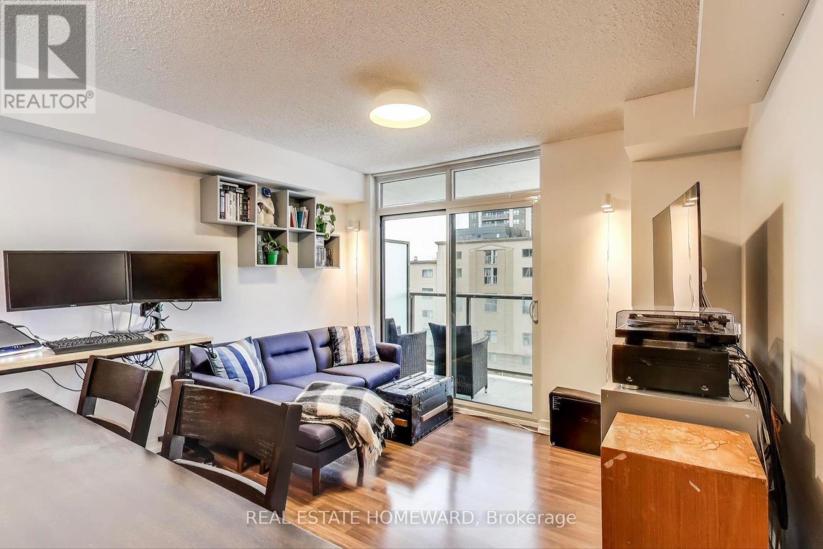 Property at 406 - 816 LANSDOWNE AVENUE image 1