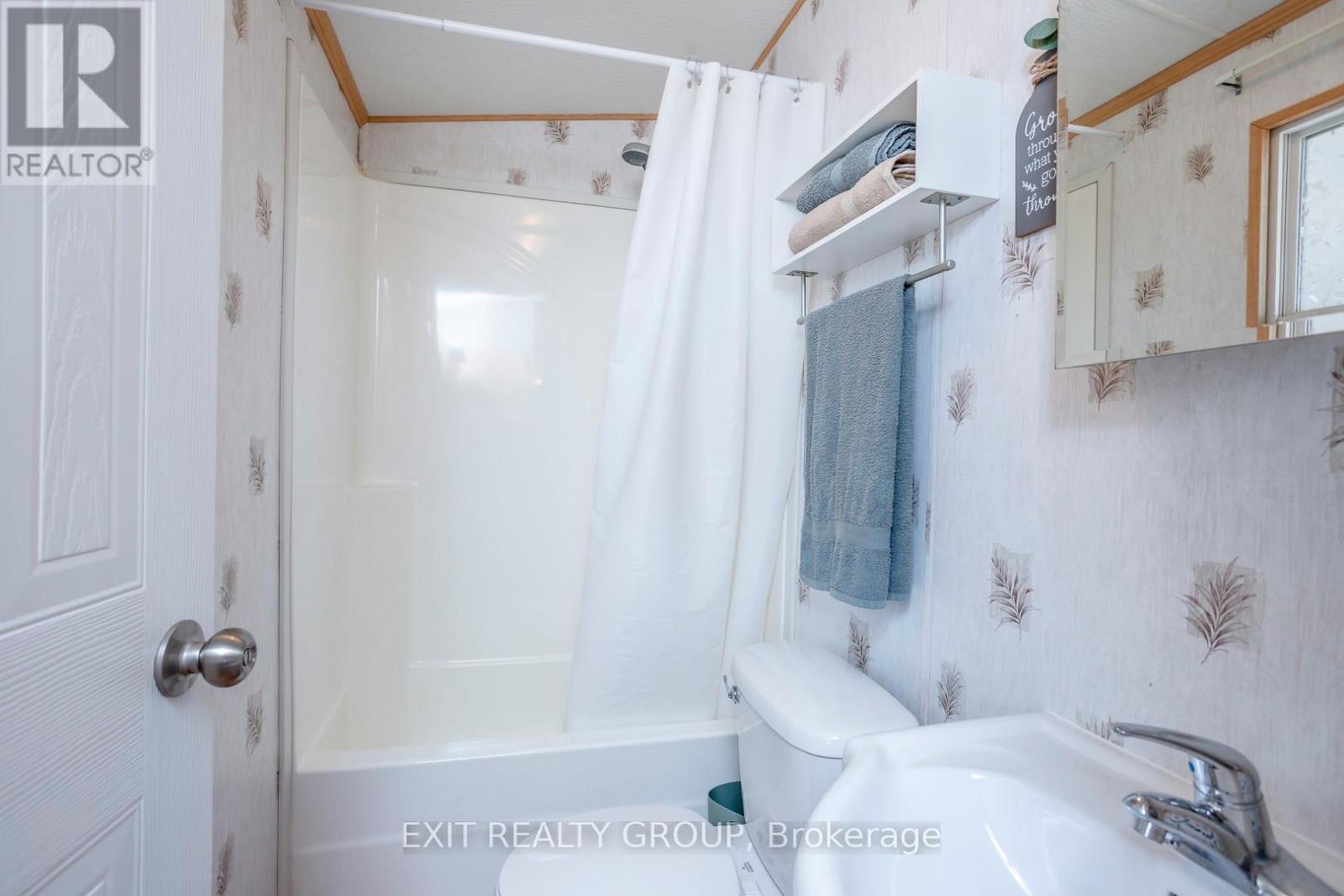 #d9 - 153 County Road 27, Prince Edward County, Ontario  K0K 1T0 - Photo 24 - X12128669