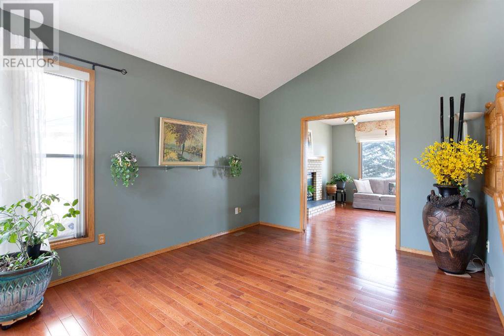 Property at 2856 Signal Hill Heights SW image 3
