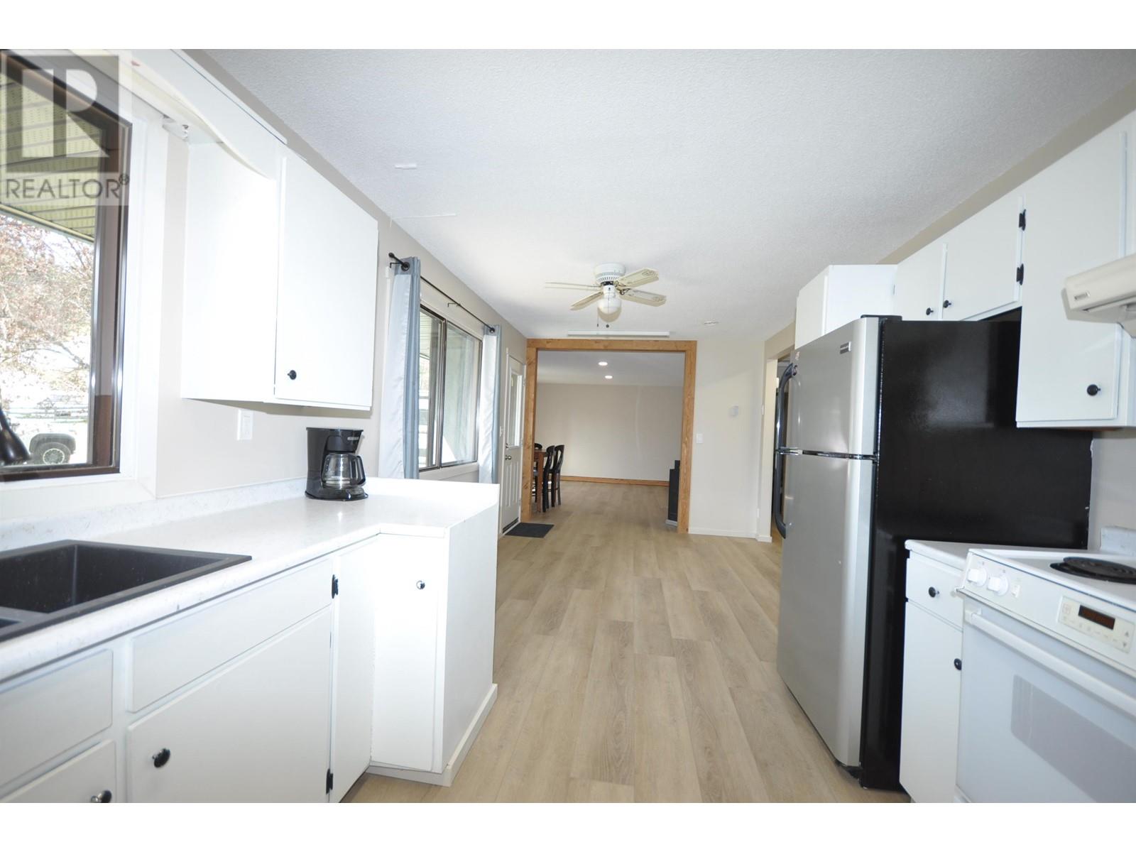 Property at 114 CONRAD CRESCENT image 2
