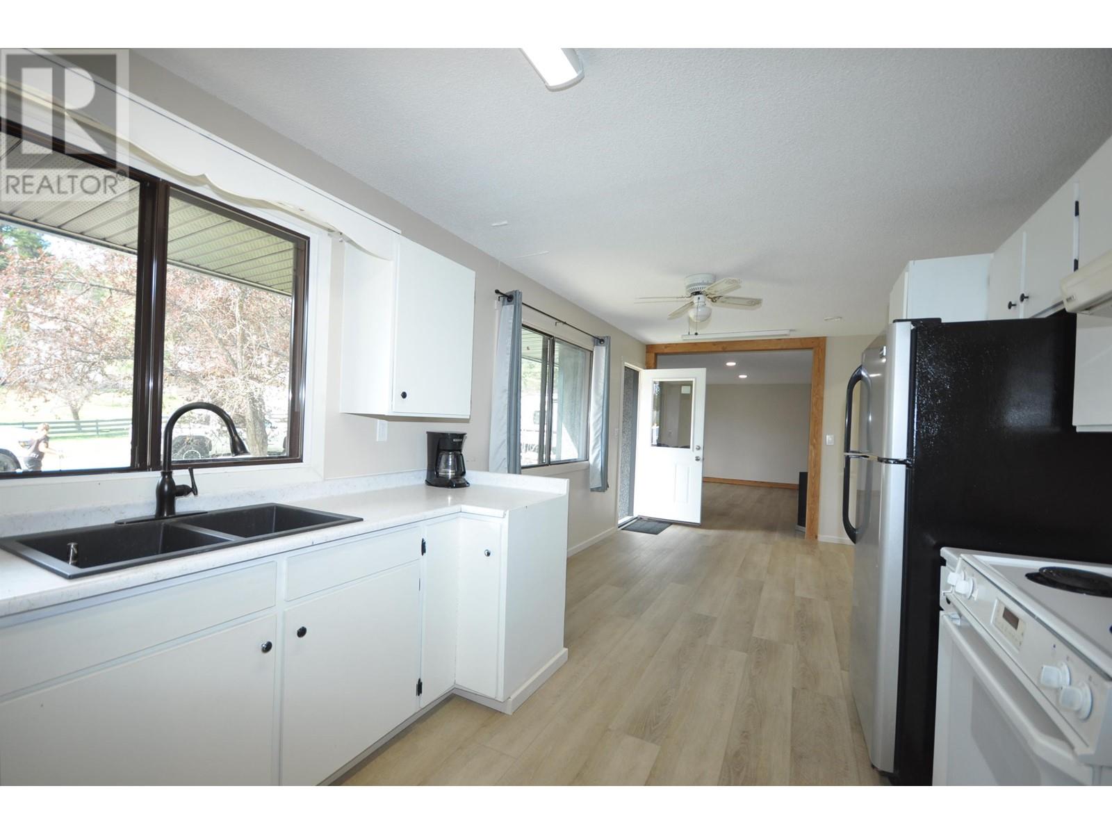 Property at 114 CONRAD CRESCENT image 5