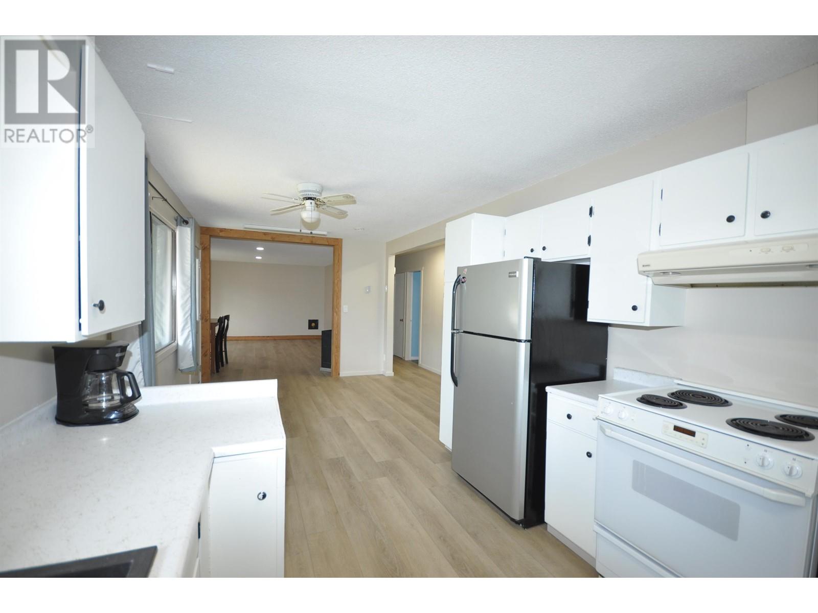 Property at 114 CONRAD CRESCENT image 3