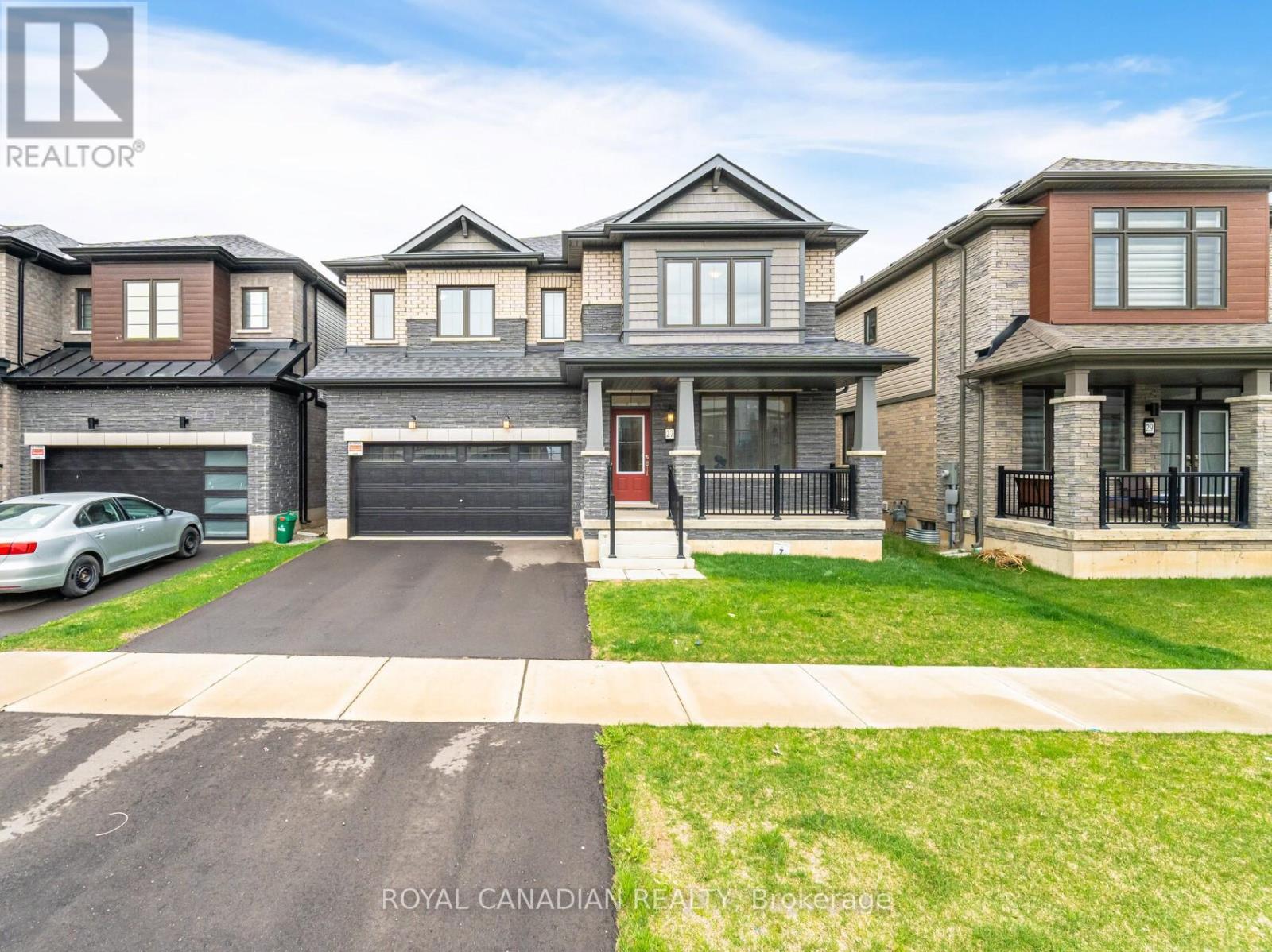 27 Bee Crescent, Brantford, Ontario  N3T 0V7 - Photo 1 - X12128558