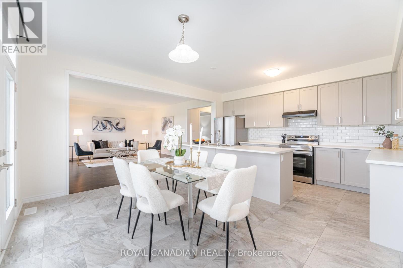 27 Bee Crescent, Brantford, Ontario  N3T 0V7 - Photo 21 - X12128558
