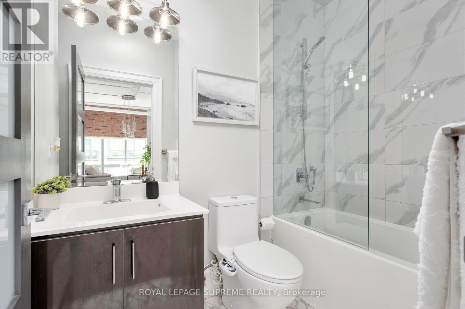 209 - 2 Fieldway Road, Toronto, Ontario  M8Z 0B9 - Photo 27 - W12128307