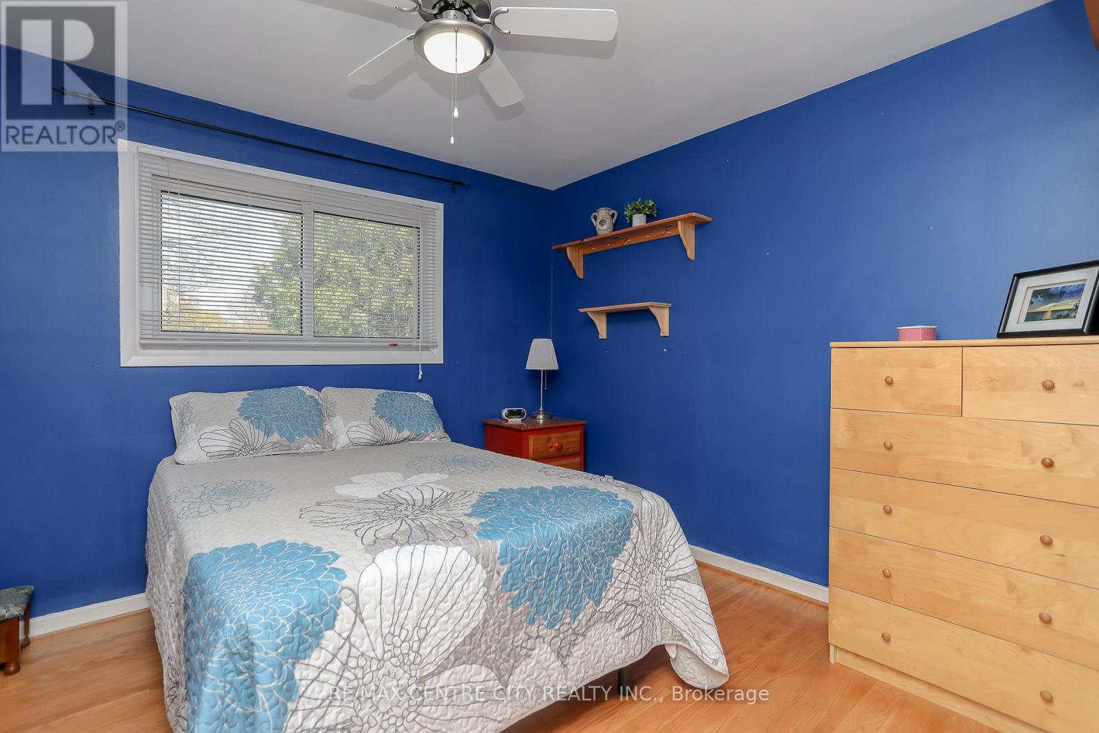 100 Honeysuckle Crescent, London East, Ontario  N5Y 4P4 - Photo 26 - X12128675