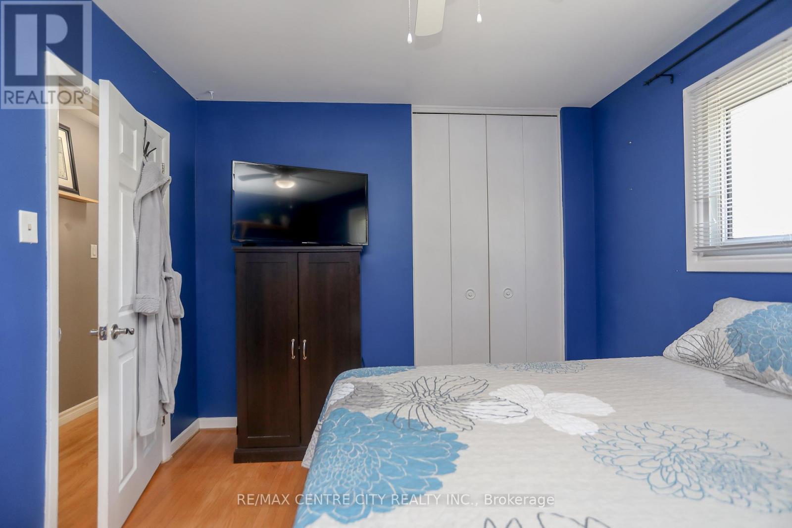 100 Honeysuckle Crescent, London East, Ontario  N5Y 4P4 - Photo 27 - X12128675