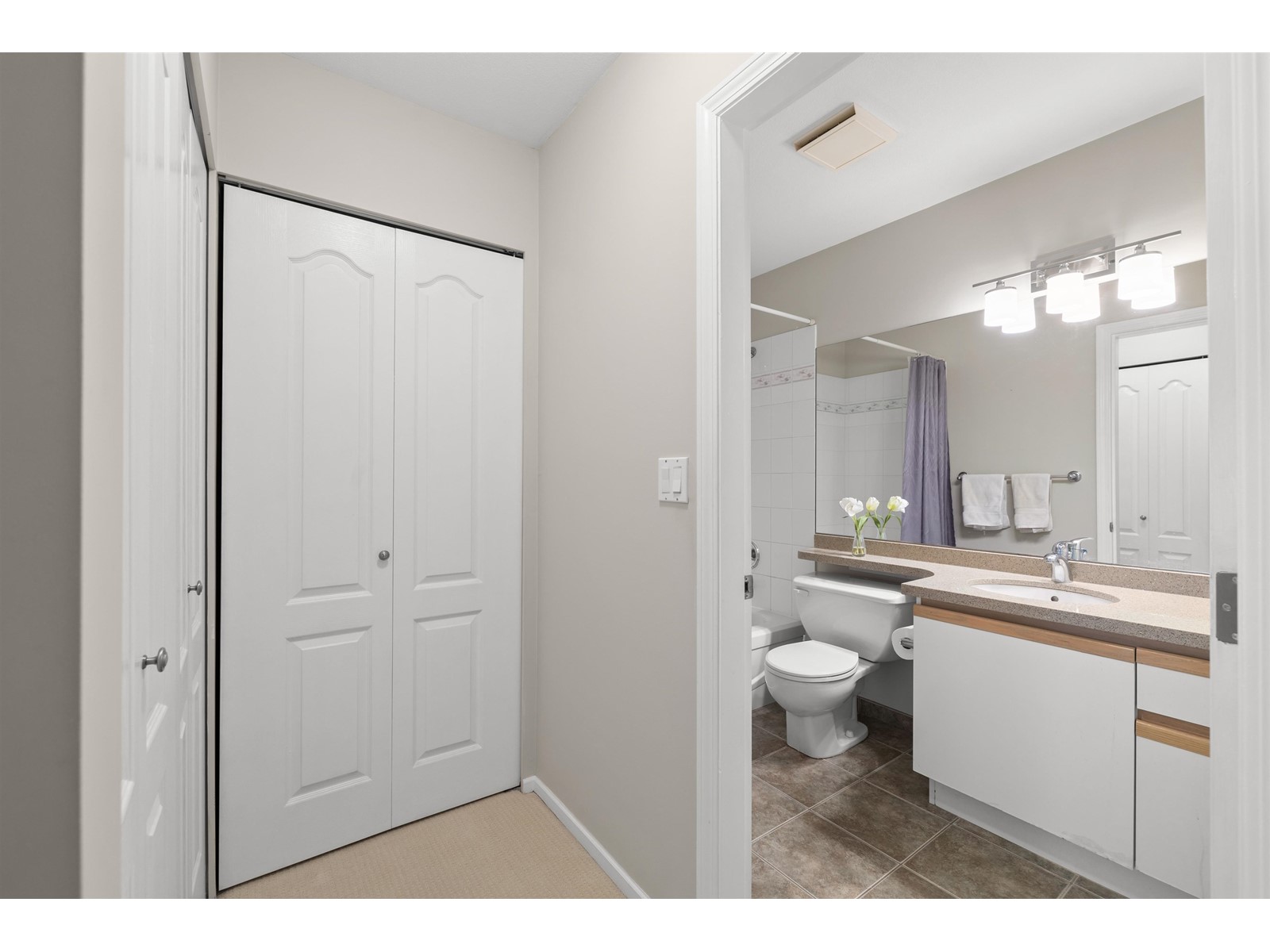 401 10082 132 Street, Surrey, British Columbia  V3T 5V3 - Photo 17 - R2999178