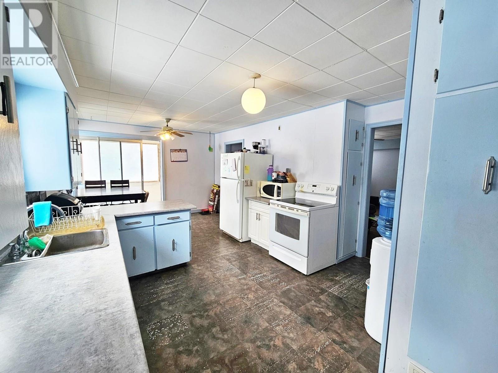 Property at 1108 RIVER PARK ROAD image 3