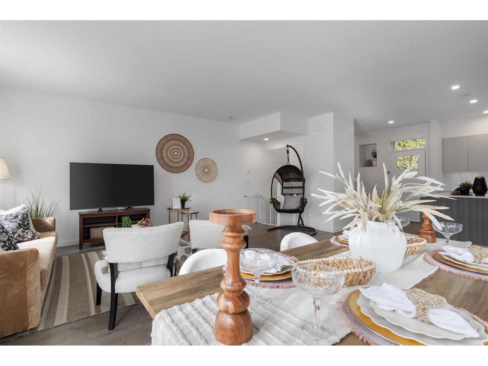 24 15235 Sitka Drive, Surrey, British Columbia  V3S 0A9 - Photo 5 - R2999195