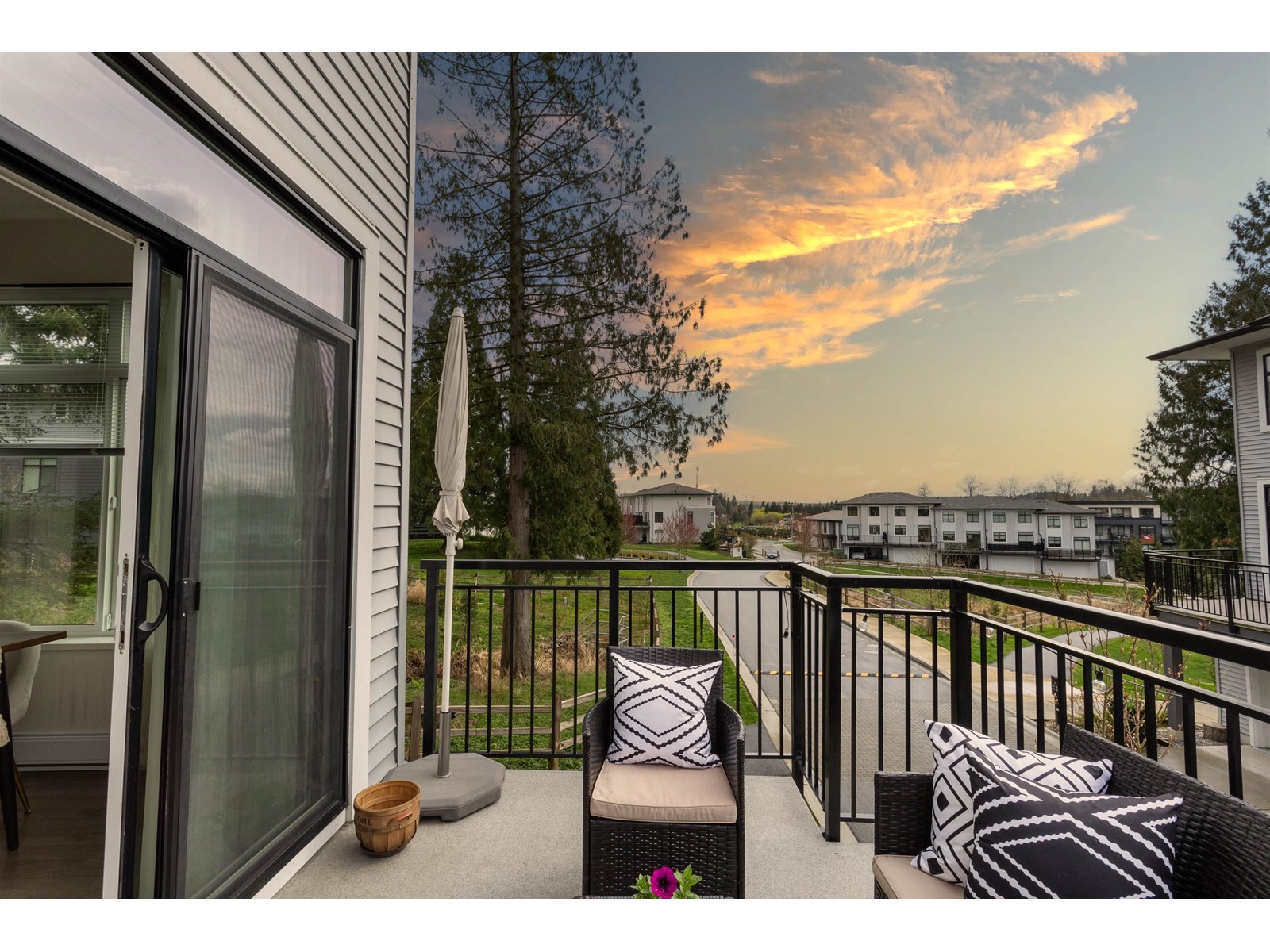 24 15235 Sitka Drive, Surrey, British Columbia  V3S 0A9 - Photo 33 - R2999195