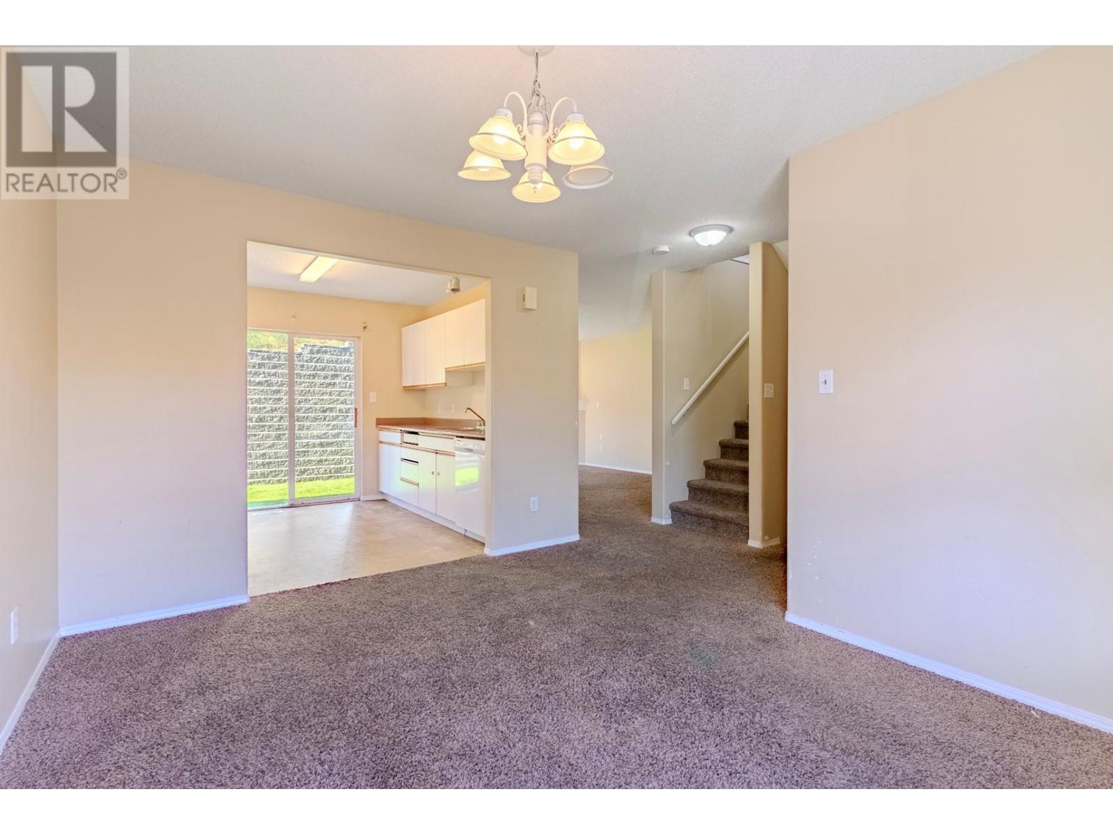 1920 Hugh Allan Drive Unit# 7, Kamloops, British Columbia  V1S 1Y5 - Photo 7 - 10346625