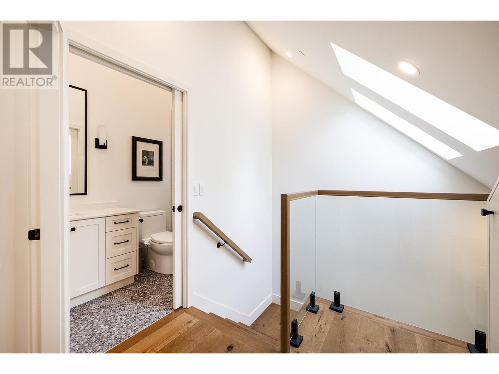 5471 Wales Street, Vancouver, British Columbia  V5R 3M9 - Photo 18 - R2998940