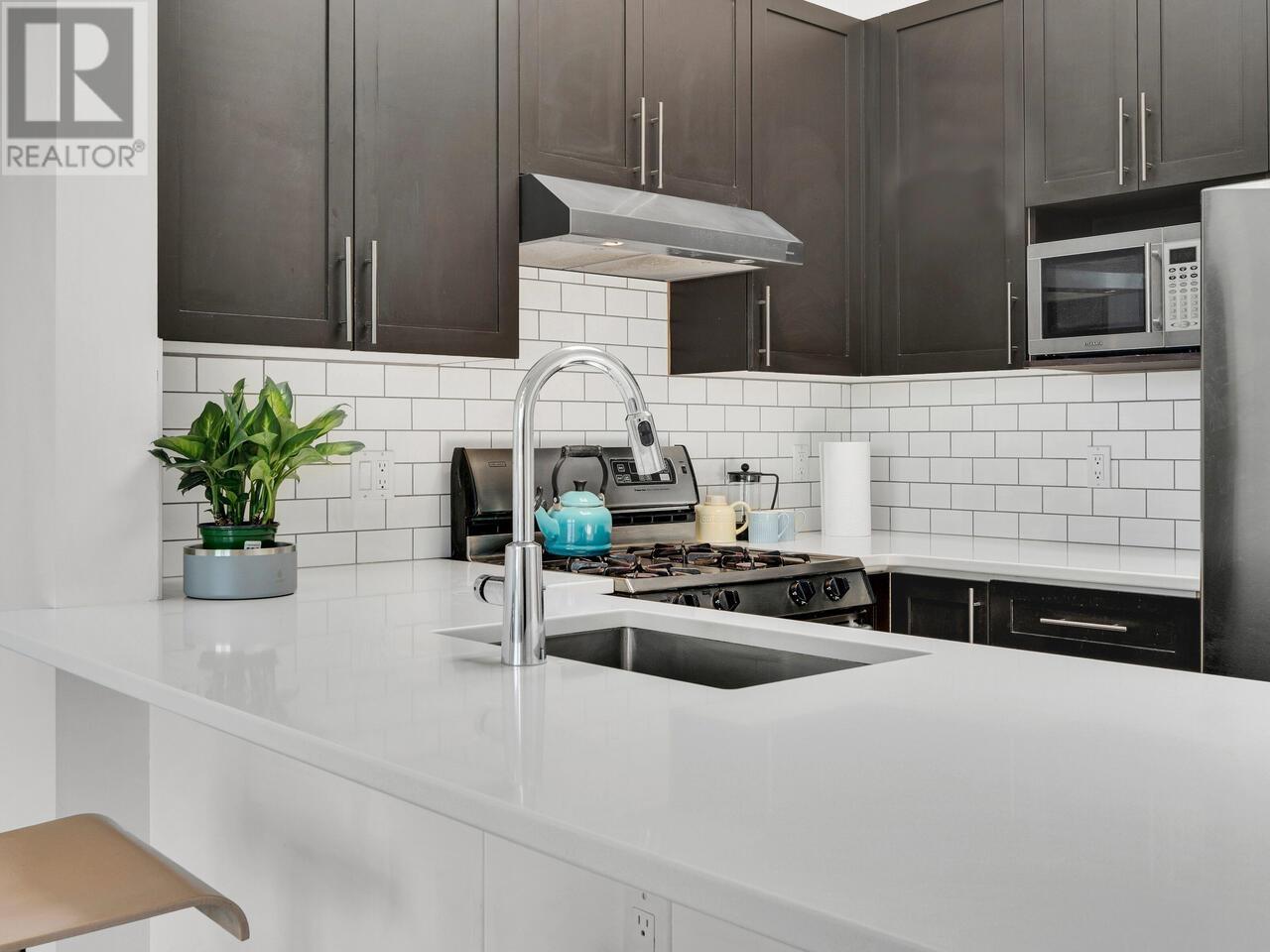 406 1858 W 5th Avenue, Vancouver, British Columbia  V6J 1P3 - Photo 4 - R2999103