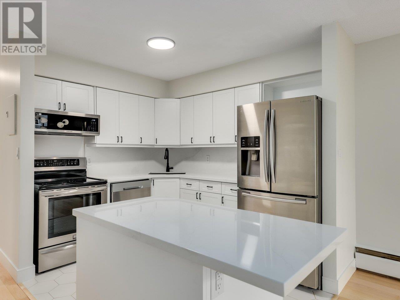 307 2255 York Avenue, Vancouver, British Columbia  V6K 1C5 - Photo 4 - R2999118