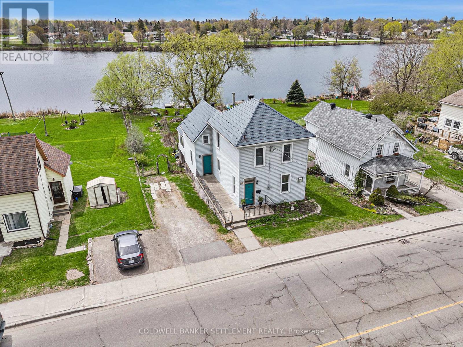 Property at 80 QUEEN STREET image 3