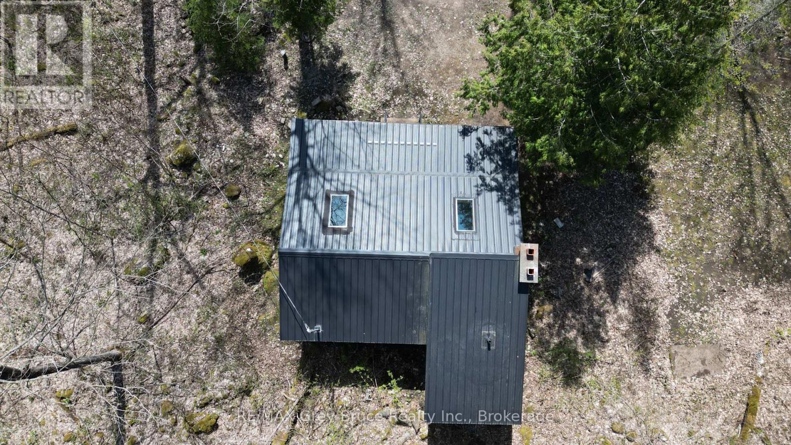 13 4th Avenue, South Bruce Peninsula, Ontario  N0H 2T0 - Photo 28 - X12128644