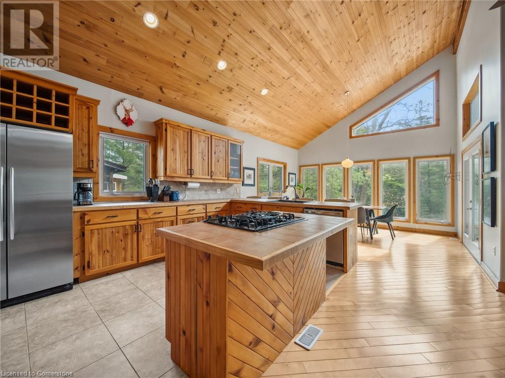 Property at 3309 RIVERDALE Drive image 4