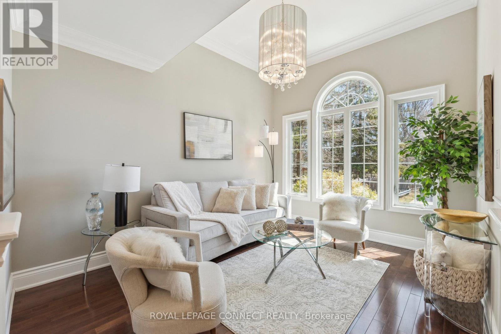26 Antrim Court, Caledon, Ontario  L7C 1R1 - Photo 6 - W12116161
