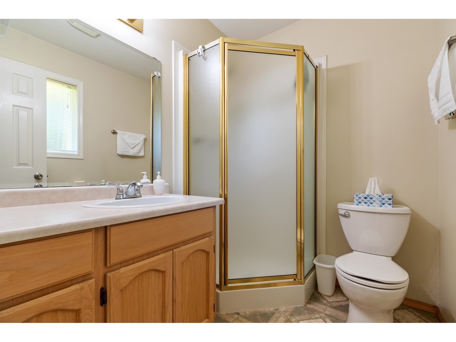 4470 Anita Street, Yarrow, Yarrow, British Columbia  V2R 5E3 - Photo 15 - R2998747
