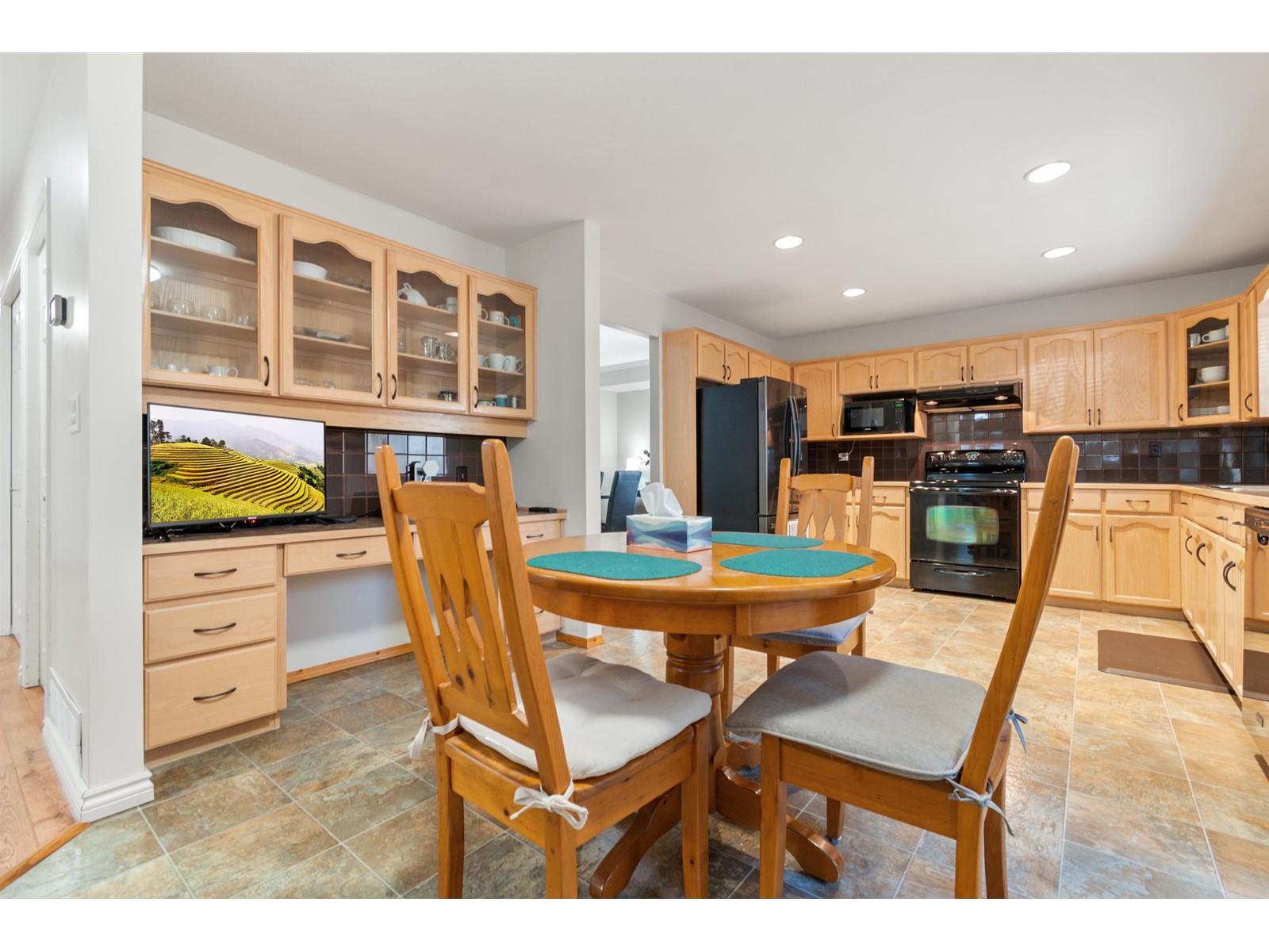 4470 Anita Street, Yarrow, Yarrow, British Columbia  V2R 5E3 - Photo 13 - R2998747