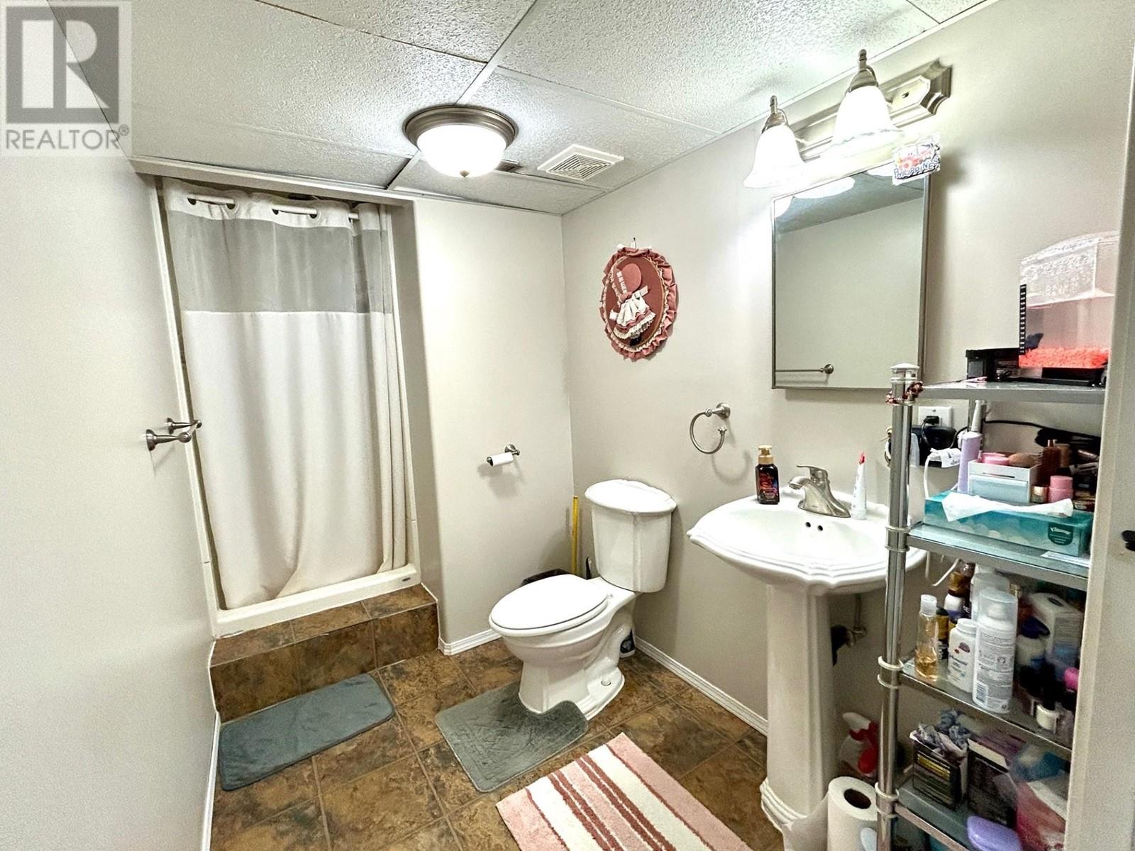 5420 W 53 Avenue, Fort Nelson, British Columbia  V0C 1R0 - Photo 17 - R2957025