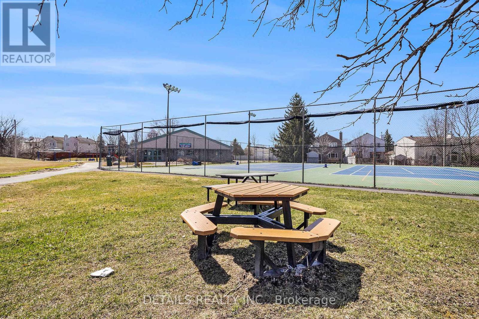 1247 Joseph Drouin Avenue, Ottawa, Ontario  K1C 7B2 - Photo 8 - X12128670