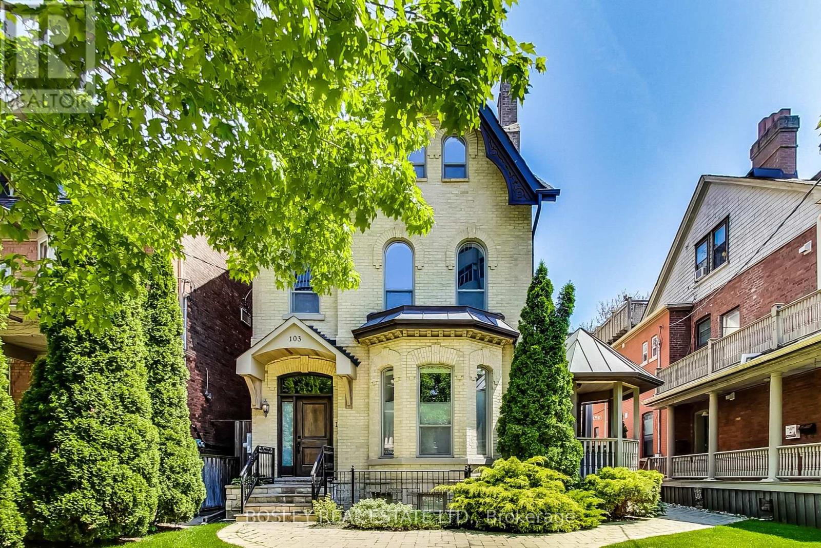 Property at 4 - 103 PEMBROKE STREET image 2
