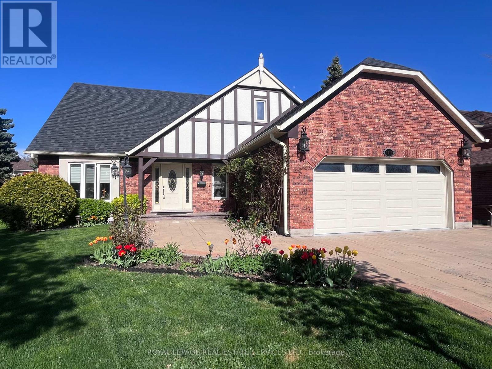 UPPER - 1417 THISTLEDOWN ROAD, Oakville, Ontario