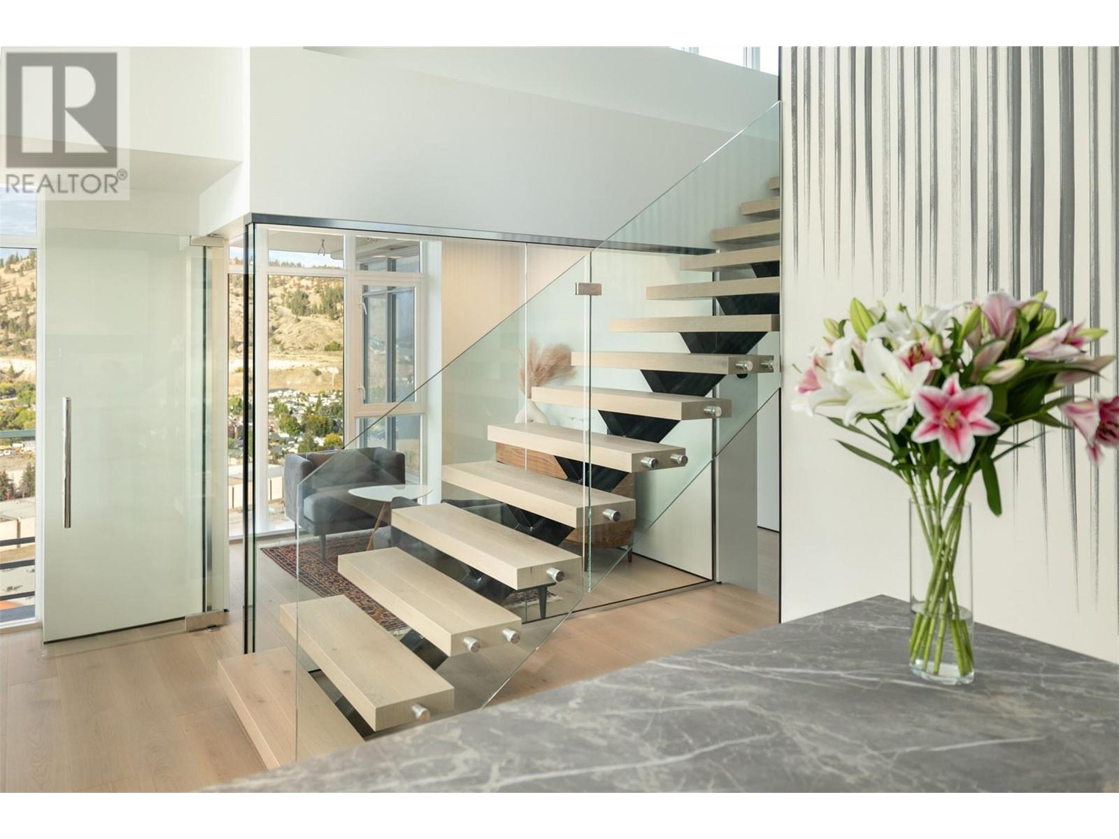 1075 Sunset Drive Unit# Ph1, Kelowna, British Columbia  V1Y 9Y9 - Photo 37 - 10346404