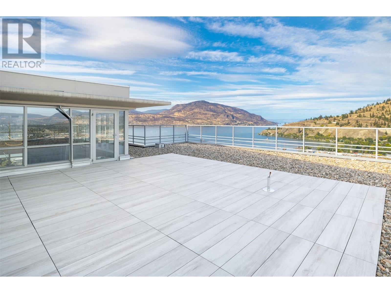 Property at 1075 Sunset Drive Unit# PH1 image 1