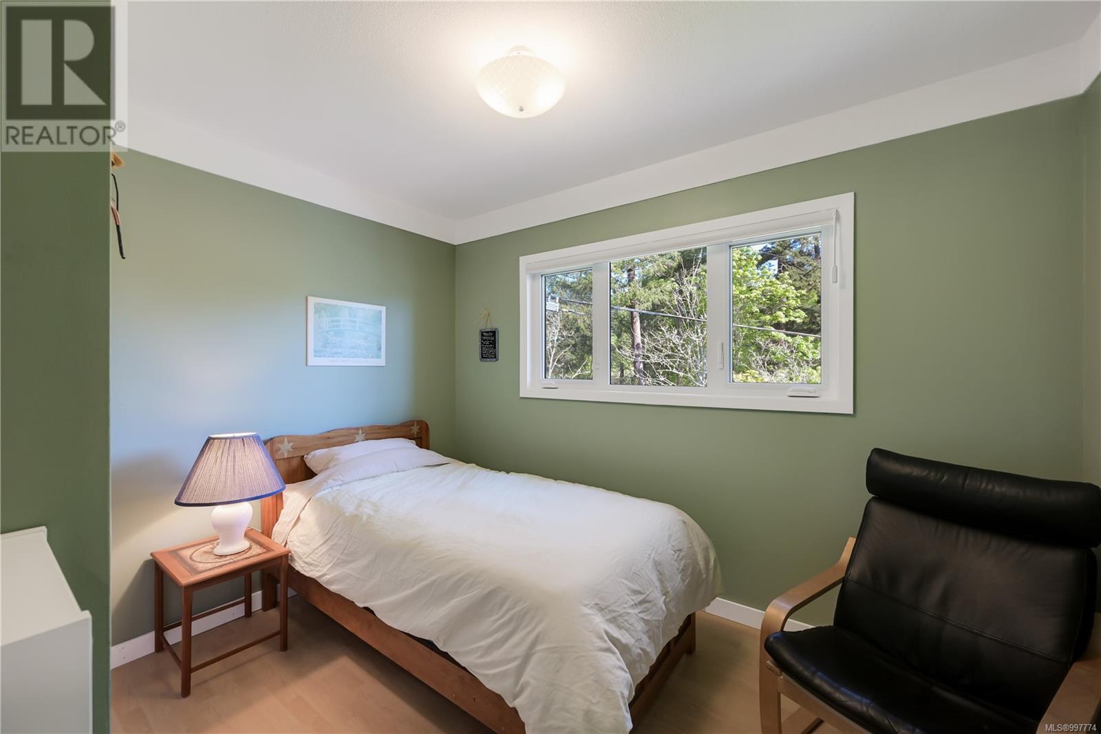 710 Brookridge Pl, Saanich, British Columbia  V8Z 3B9 - Photo 25 - 997774