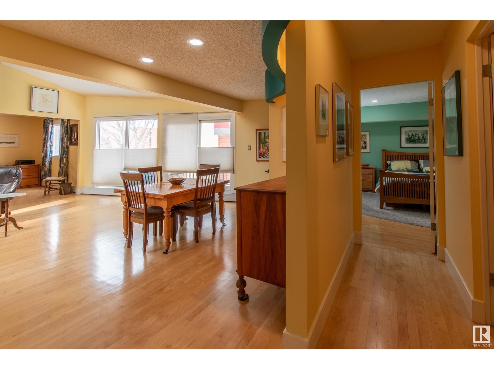 #36 10160 119 St Nw, Edmonton, Alberta  T5K 1Y9 - Photo 11 - E4426305
