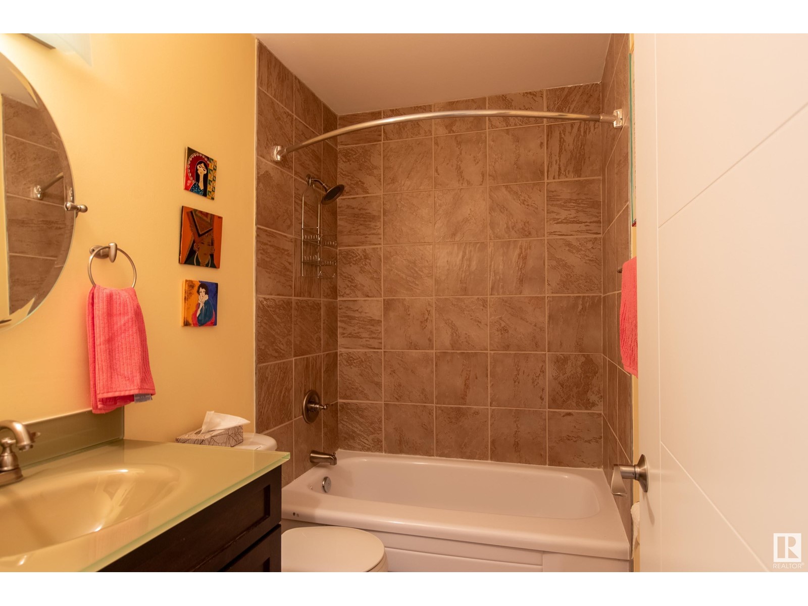 #36 10160 119 St Nw, Edmonton, Alberta  T5K 1Y9 - Photo 21 - E4426305