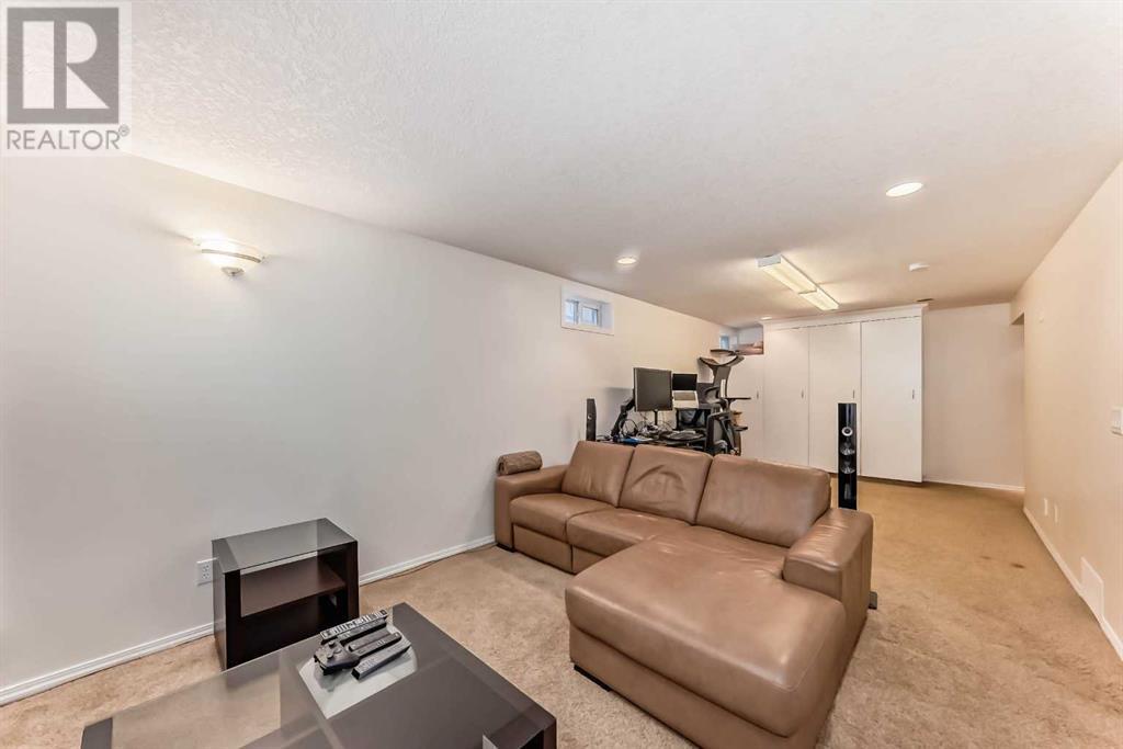 4904 48 Street Nw, Calgary, Alberta  T3A 0S7 - Photo 25 - A2218407