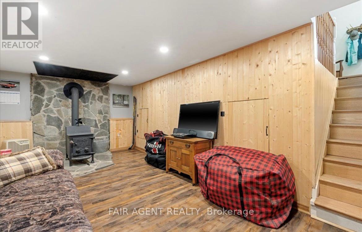 69 Booster Park Road, Marmora And Lake, Ontario  K0K 2M0 - Photo 15 - X12127498