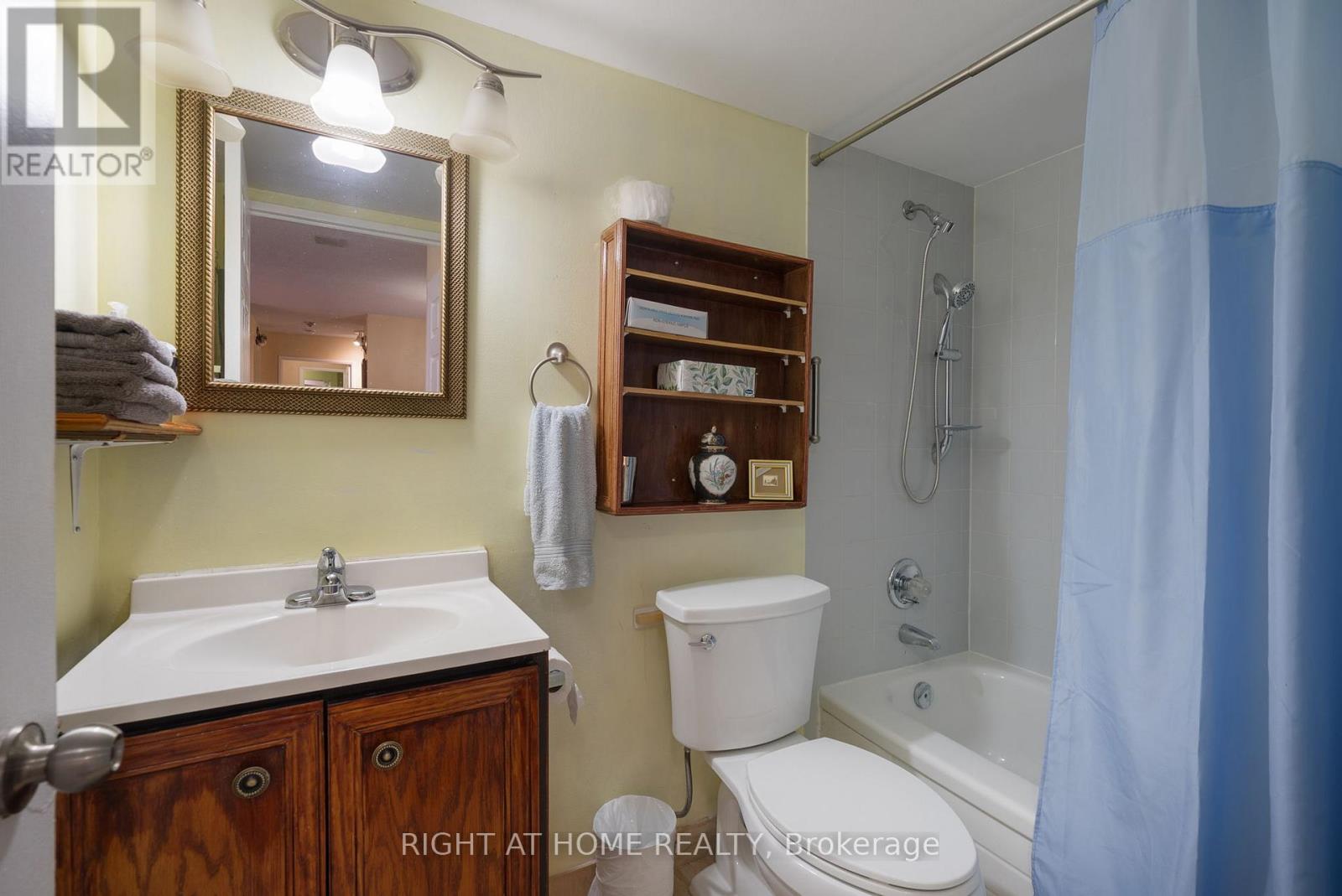 510 - 700 Constellation Drive, Mississauga, Ontario  L5R 3G8 - Photo 24 - W12040126