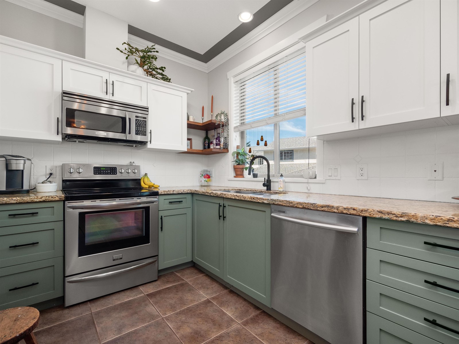 1 45624 Storey Avenue, Sardis West Vedder, Chilliwack, British Columbia  V2R 0H7 - Photo 5 - R2998777
