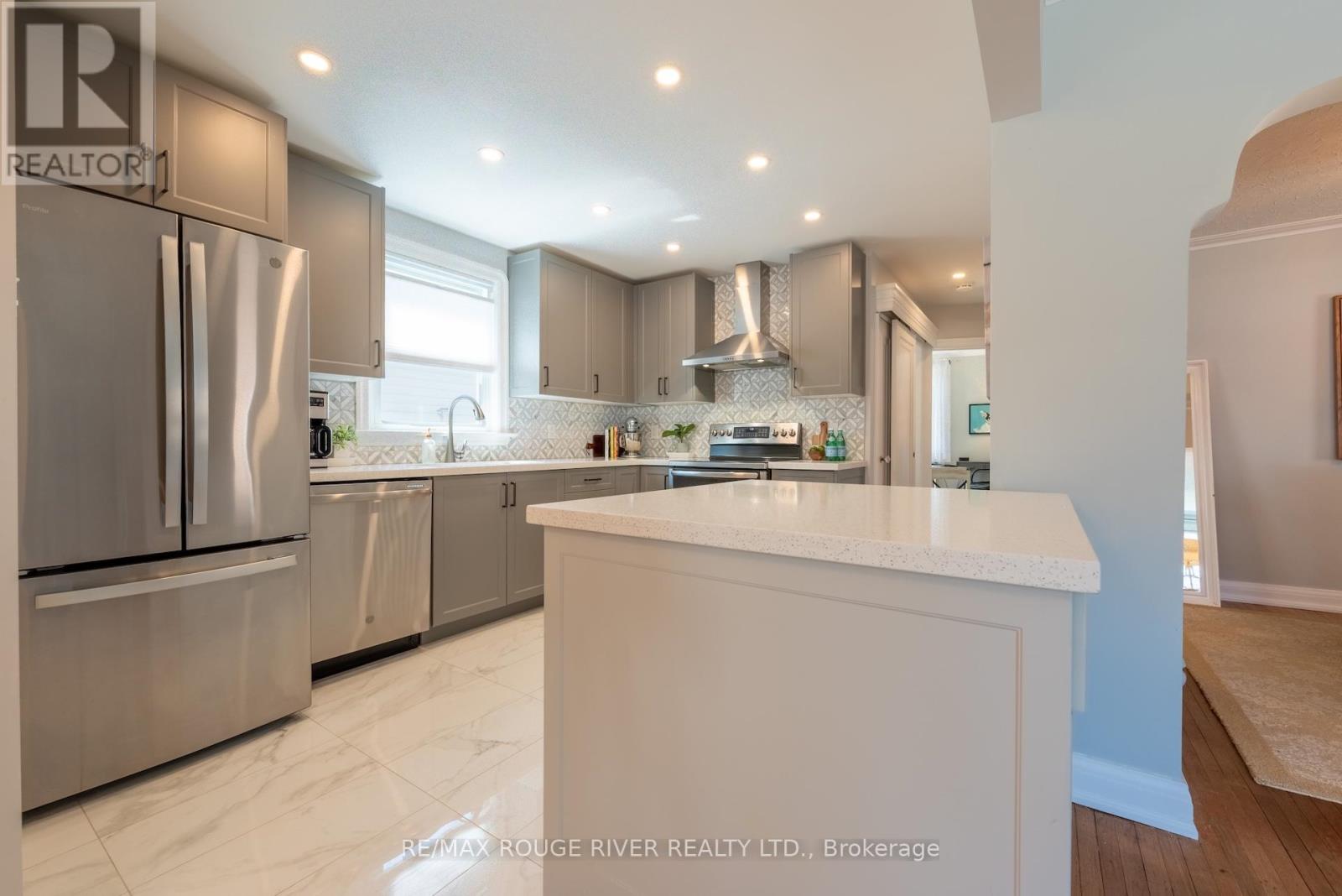 203 Bagot Street, Cobourg, Ontario  K9A 3G5 - Photo 10 - X12128772