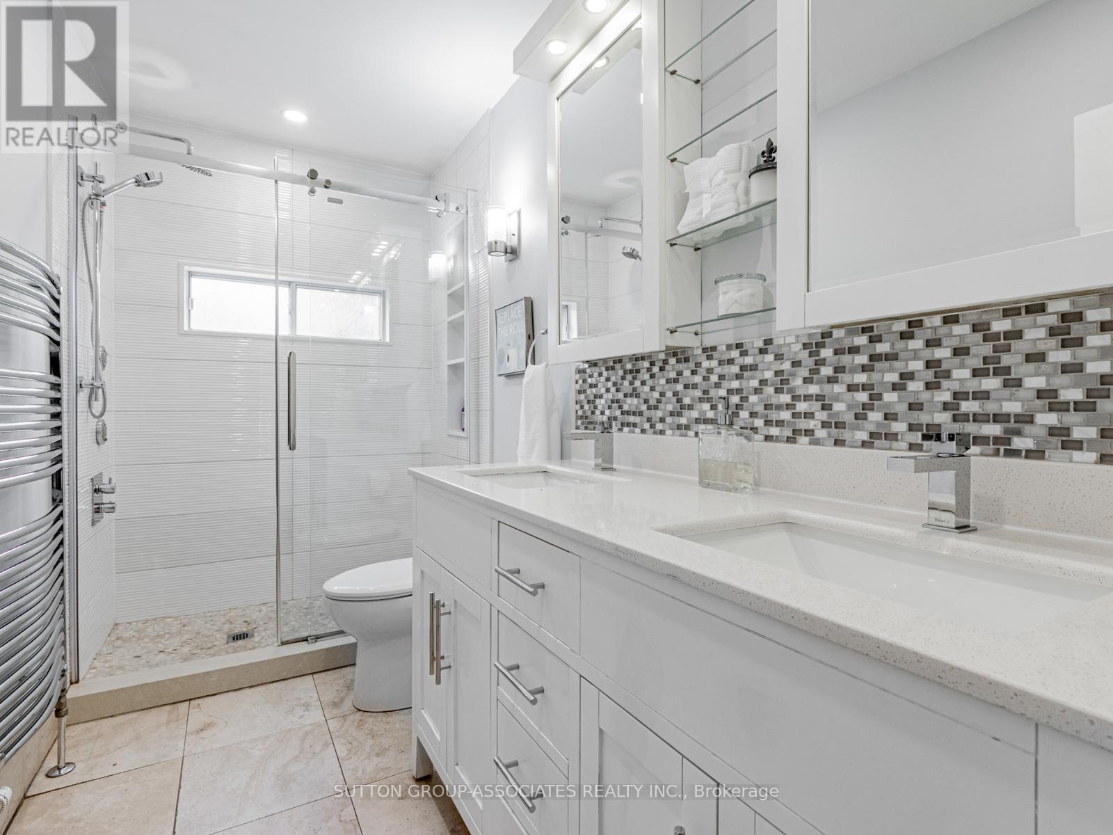 20 Glengrove Avenue E, Toronto (Lawrence Park South), Ontario  M4N 1E7 - Photo 18 - C12128667