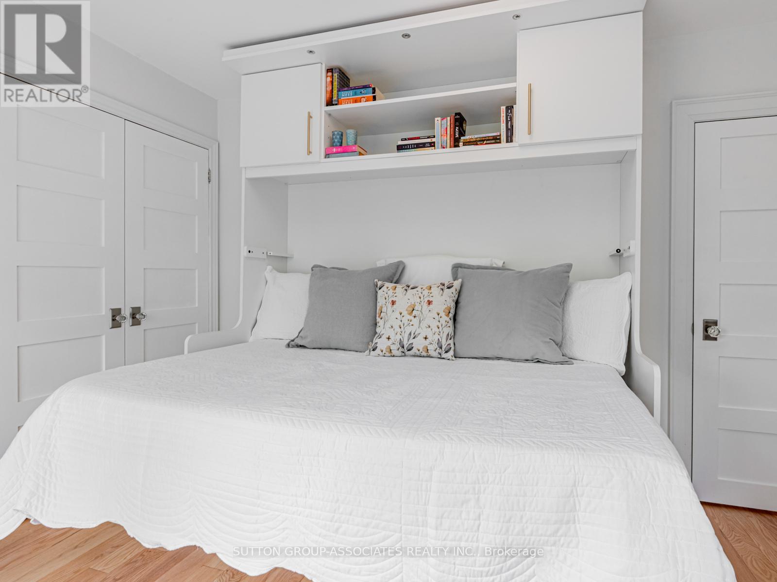 20 Glengrove Avenue E, Toronto (Lawrence Park South), Ontario  M4N 1E7 - Photo 19 - C12128667