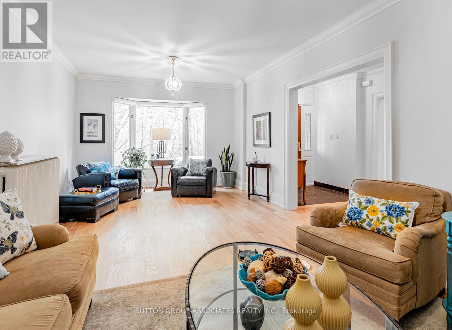 20 Glengrove Avenue E, Toronto (Lawrence Park South), Ontario  M4N 1E7 - Photo 2 - C12128667